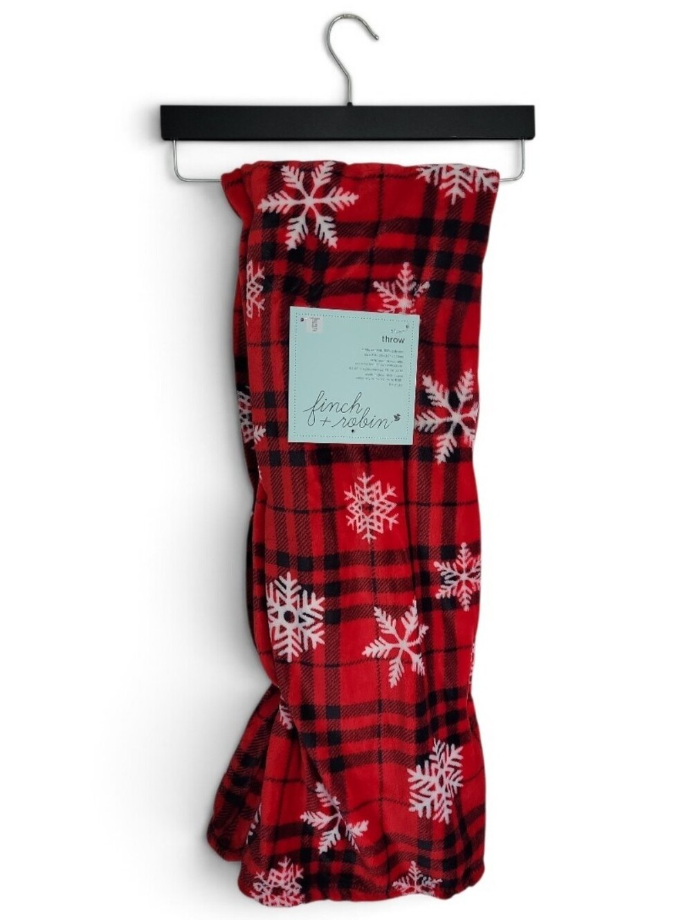2 /$30 Finch + Robin Red Plaid Snowflake Plush Throw 50 X 60